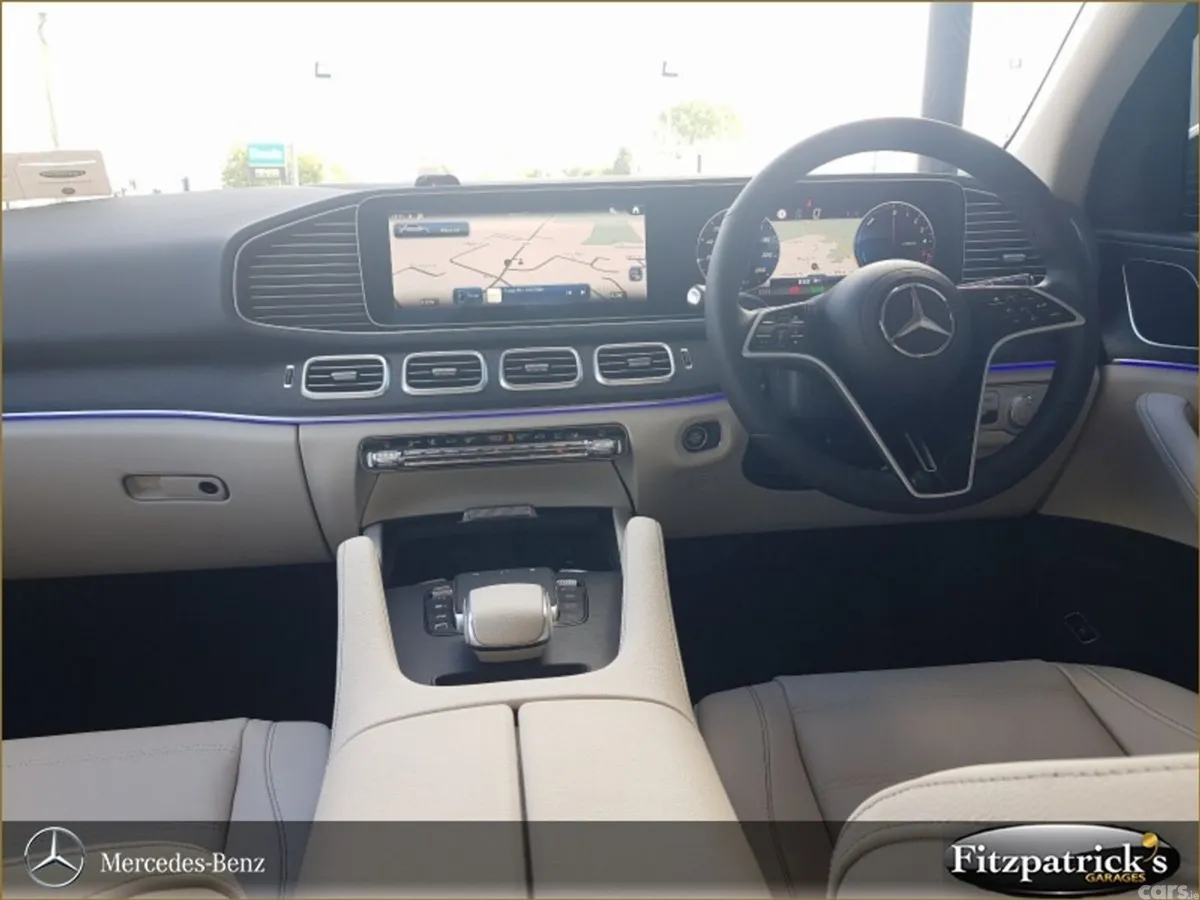 Mercedes-Benz GLE SUV, Diesel Plug-in Hybrid, 2027, Blue