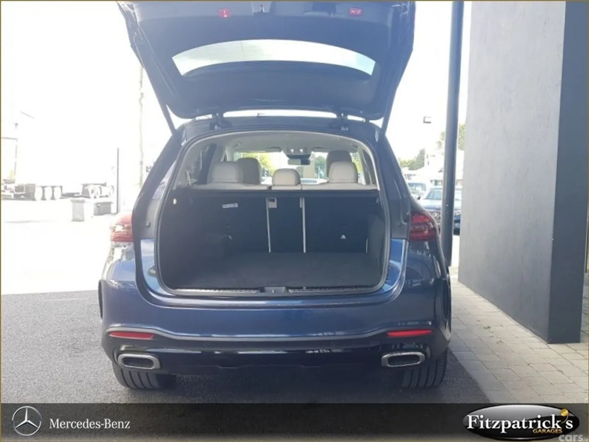 Mercedes-Benz GLE SUV, Diesel Plug-in Hybrid, 2027, Blue