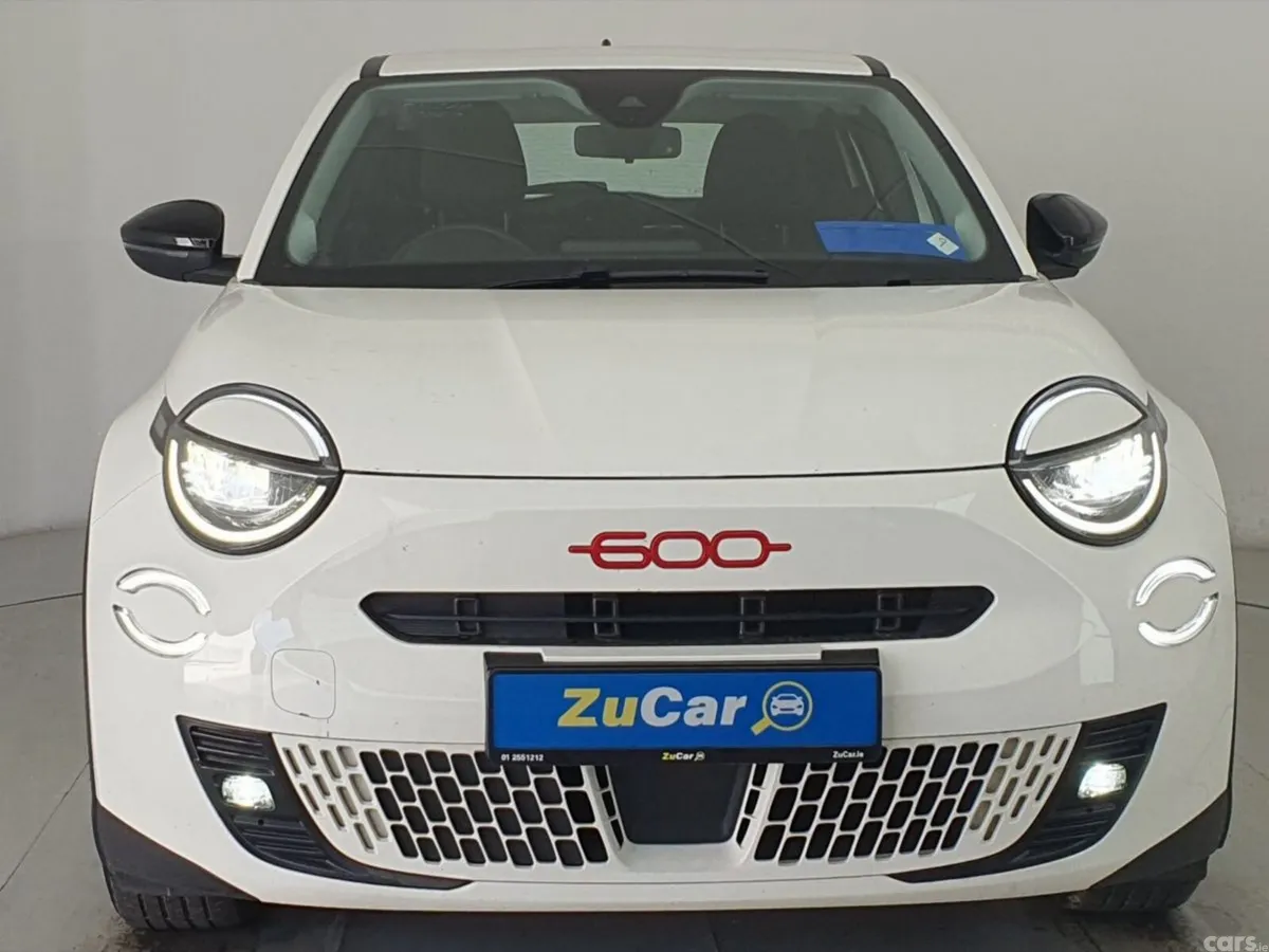 Fiat 600 Hatchback, Electric, 2025, White