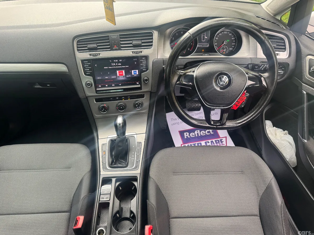 Volkswagen Golf Estate, Petrol, 2014, White