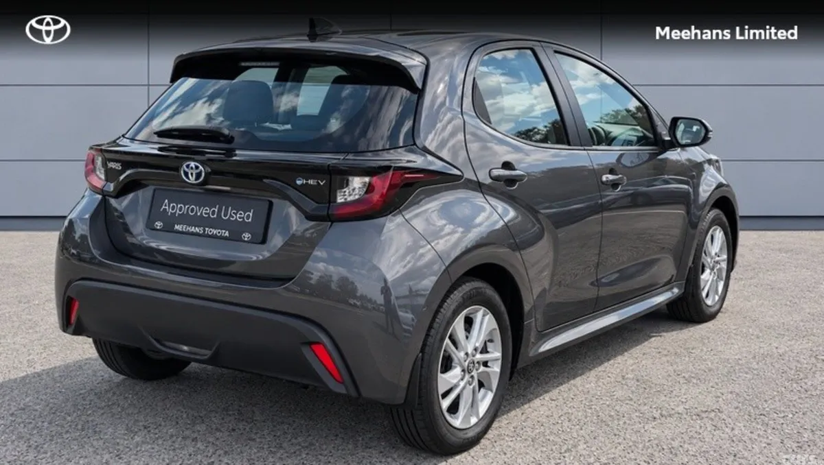 Toyota Yaris Yaris HEV Luna, Dundalk