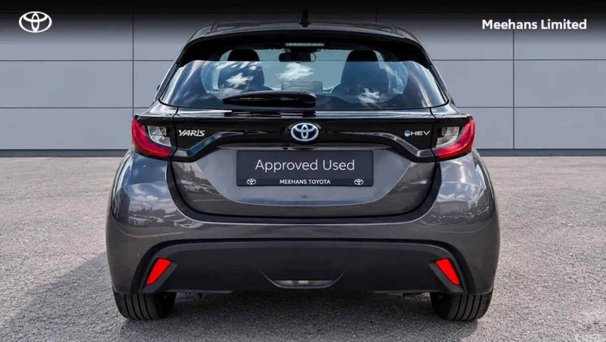 Toyota Yaris Yaris HEV Luna, Dundalk