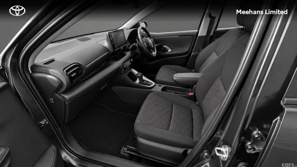Toyota Yaris Yaris HEV Luna, Dundalk