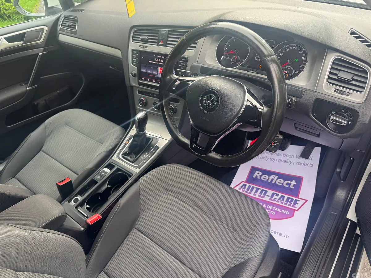Volkswagen Golf Estate, Petrol, 2014, White