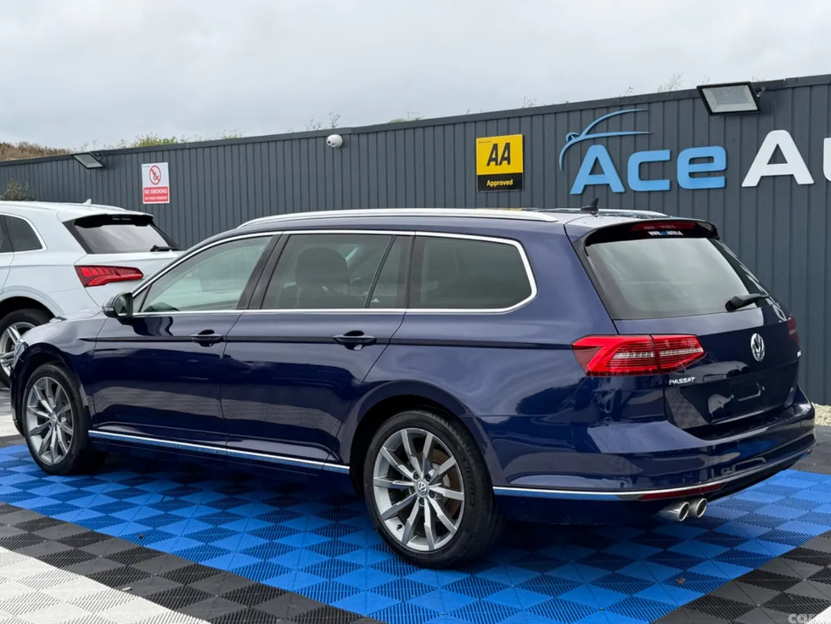 Volkswagen Passat Estate, Diesel, 2019, Blue