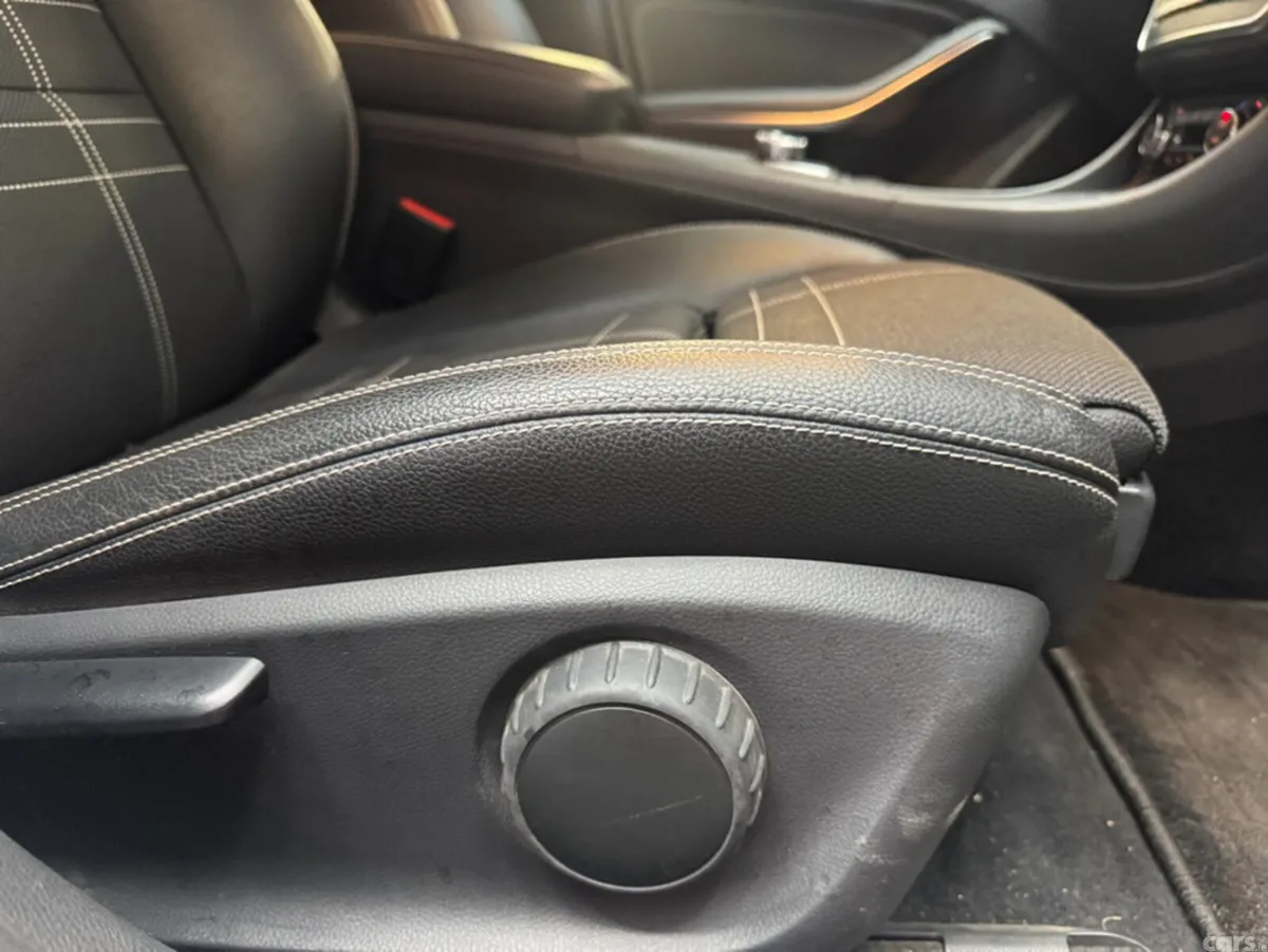 Mercedes-Benz CLA Saloon, Petrol, 2016, White