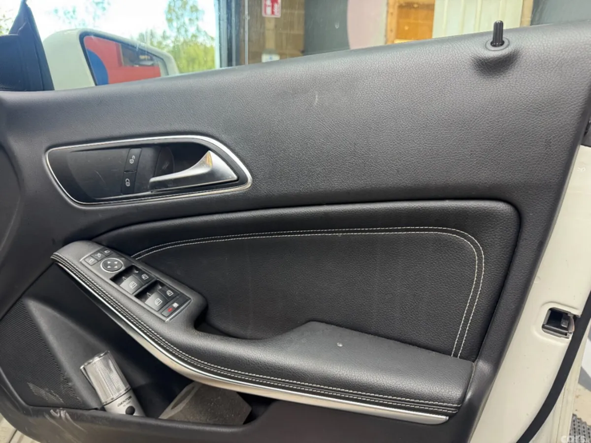 Mercedes-Benz CLA Saloon, Petrol, 2016, White