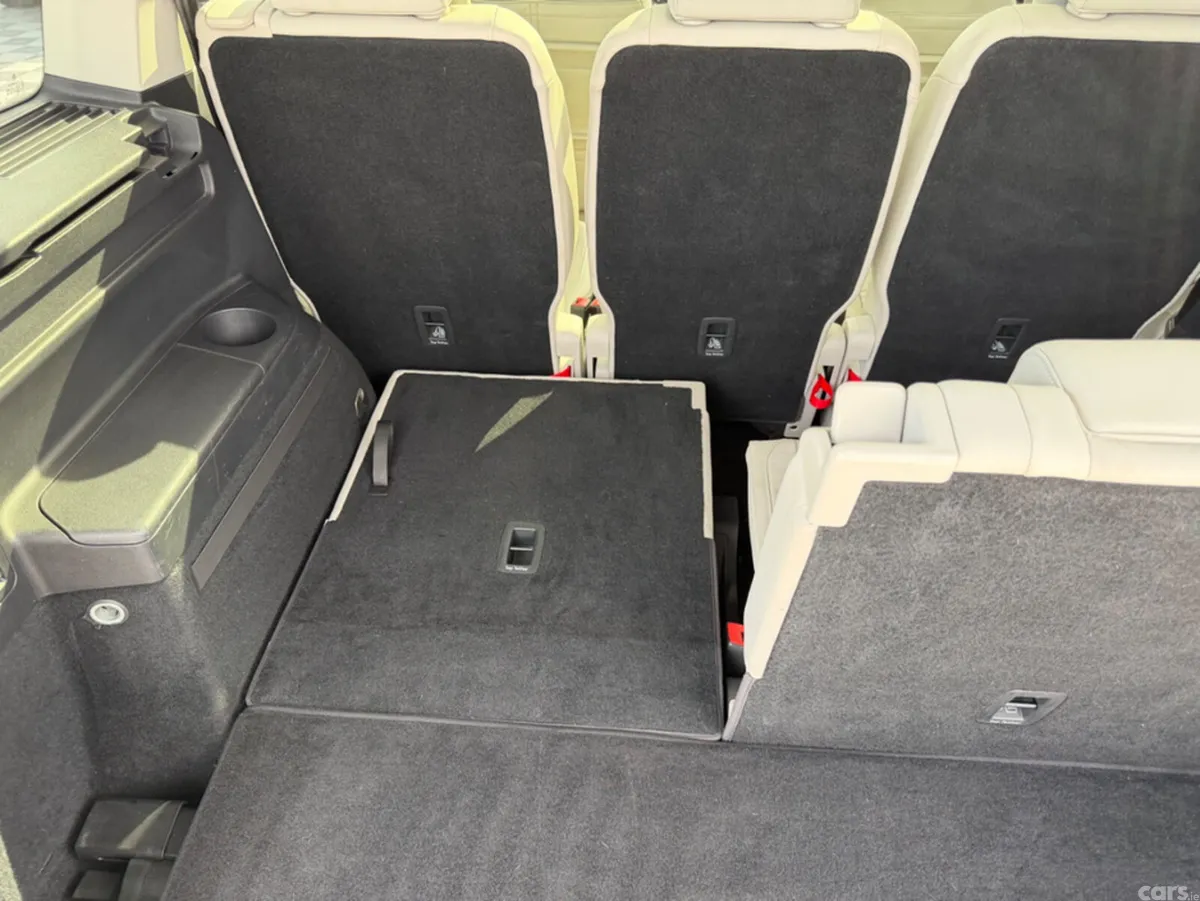 Volkswagen Touran MPV, Diesel, 2018, Grey