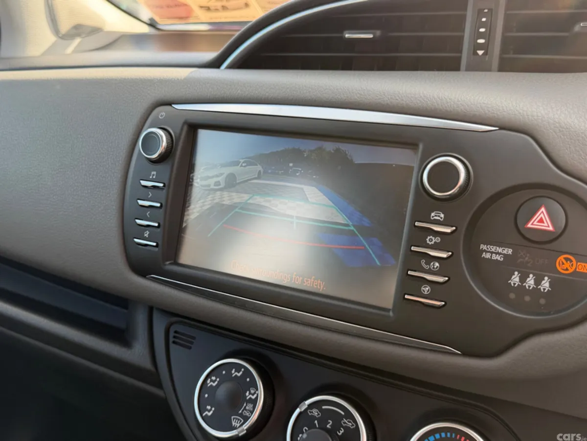Toyota Yaris Hatchback, Petrol, 2018, Red