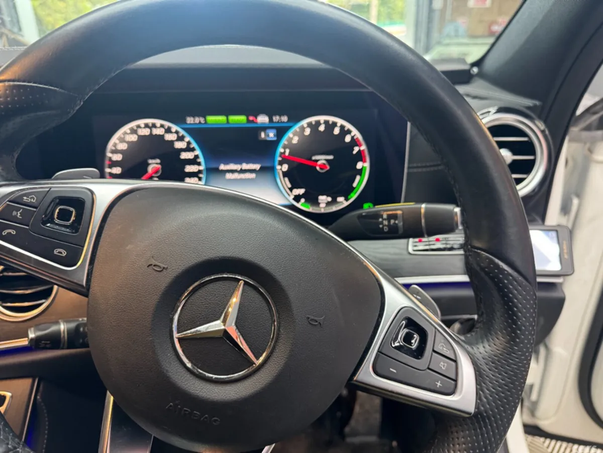 Mercedes-Benz E-Class Saloon, Petrol, 2017, White