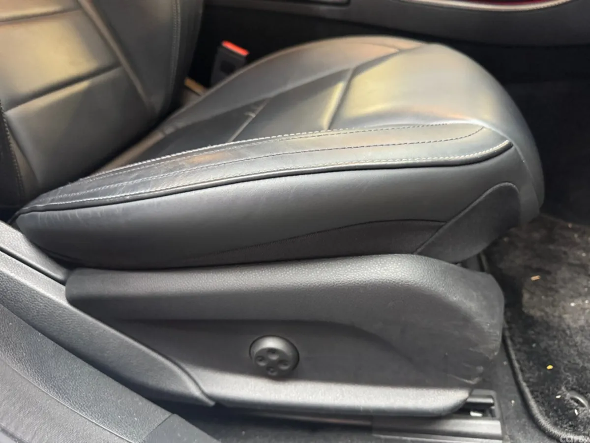 Mercedes-Benz E-Class Saloon, Petrol, 2017, White
