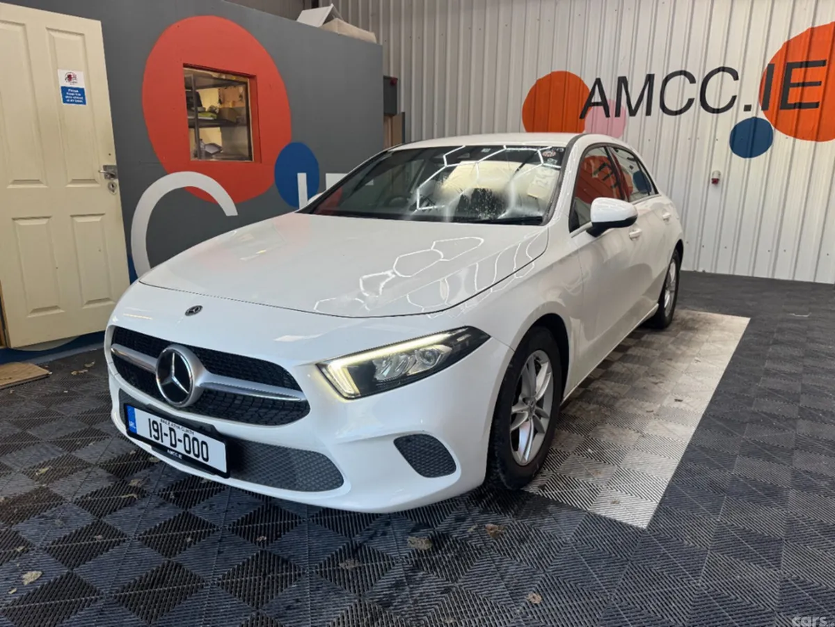 Mercedes-Benz A-Class Hatchback, Petrol, 2019, White