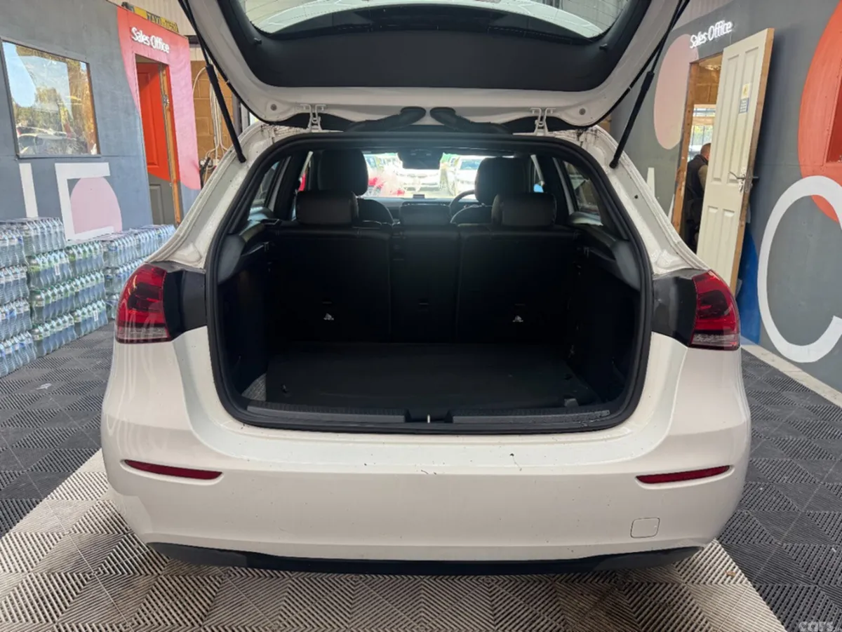 Mercedes-Benz A-Class Hatchback, Petrol, 2019, White