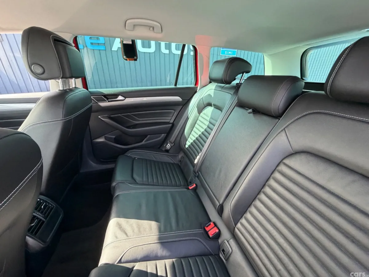 Volkswagen Passat Estate, Petrol Hybrid, 2022, Red