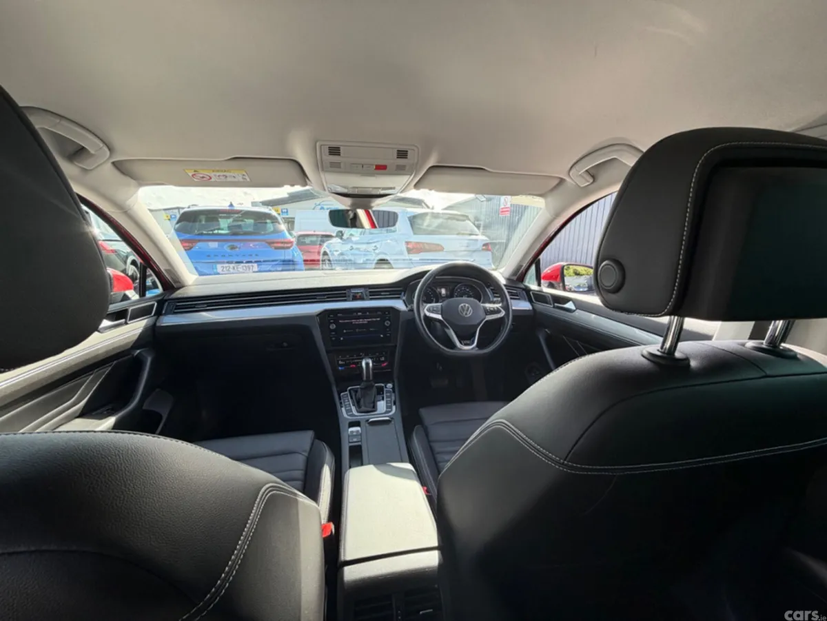 Volkswagen Passat Estate, Petrol Hybrid, 2022, Red