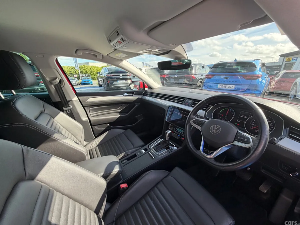 Volkswagen Passat Estate, Petrol Hybrid, 2022, Red