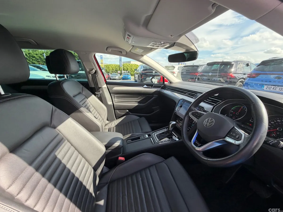 Volkswagen Passat Estate, Petrol Hybrid, 2022, Red
