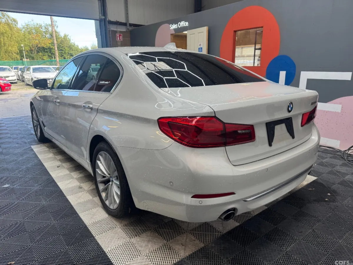 BMW 5-Series Saloon, Diesel, 2017, White