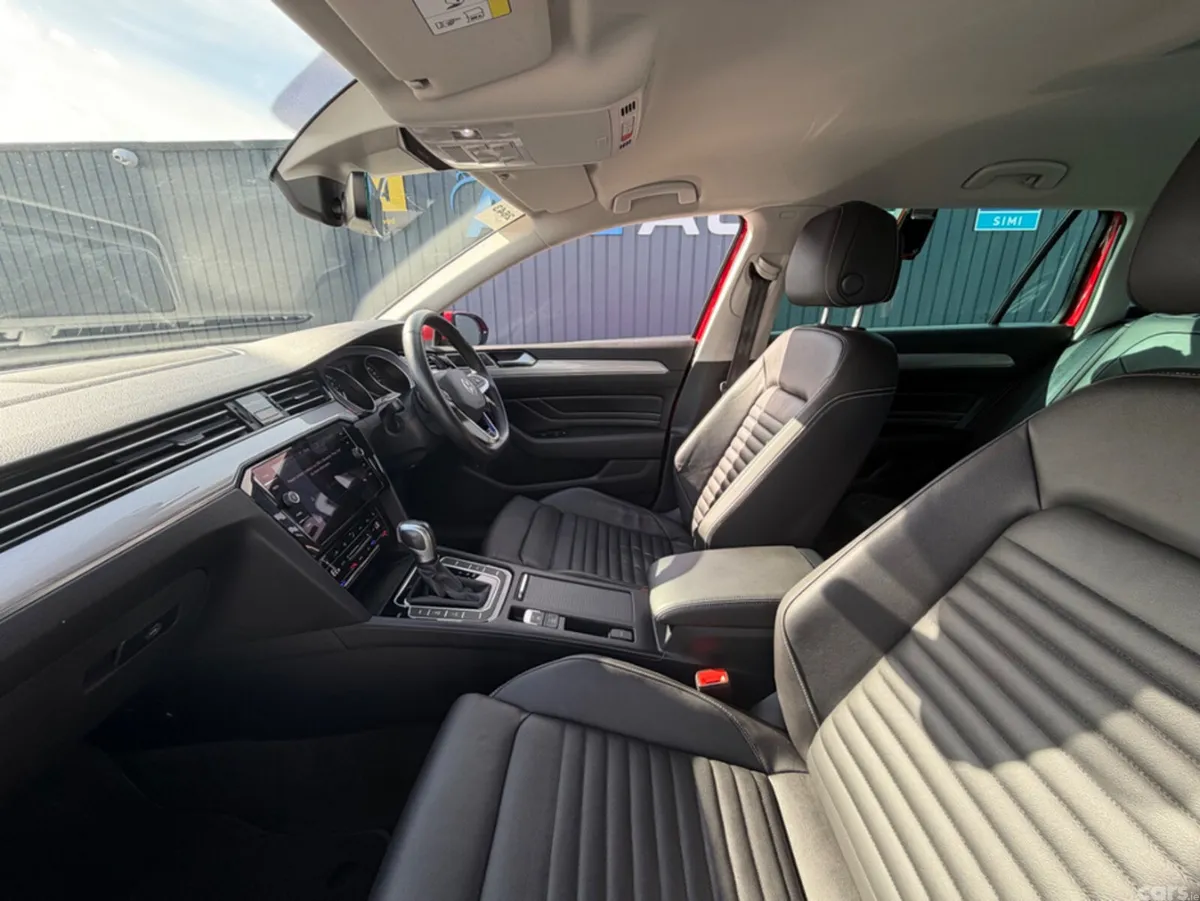 Volkswagen Passat Estate, Petrol Plug-in Hybrid, 2022, Red