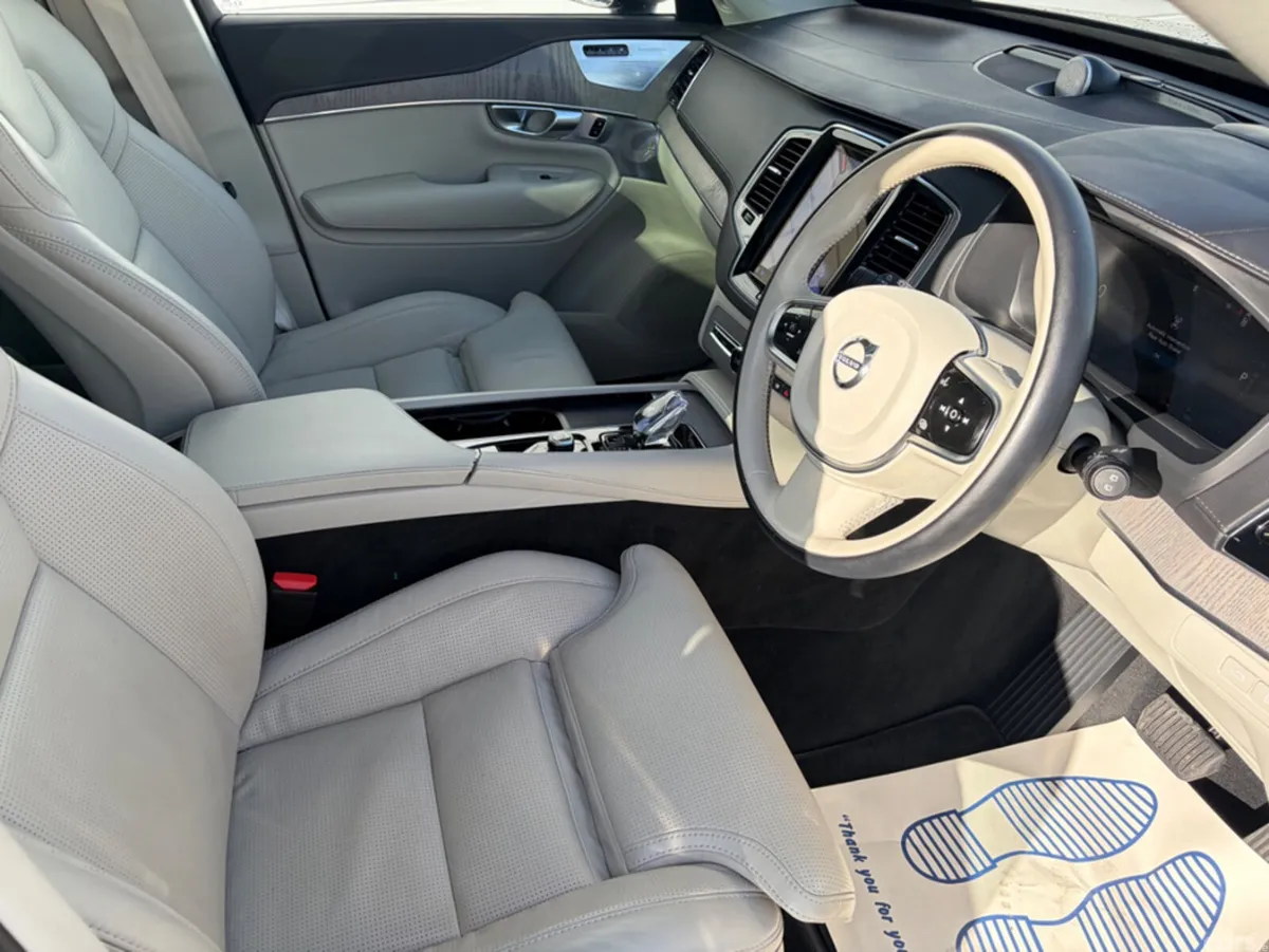 Volvo XC90 Estate, Petrol Plug-in Hybrid, 2024, Black