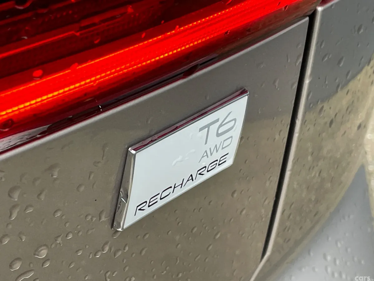 Volvo XC60 SUV, Petrol Plug-in Hybrid, 2024, Grey