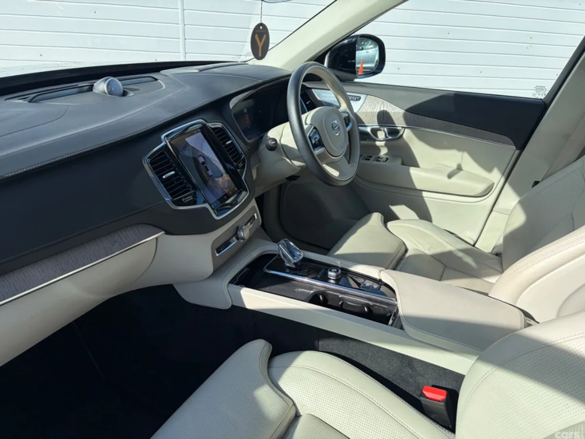 Volvo XC90 Estate, Petrol Plug-in Hybrid, 2024, Black