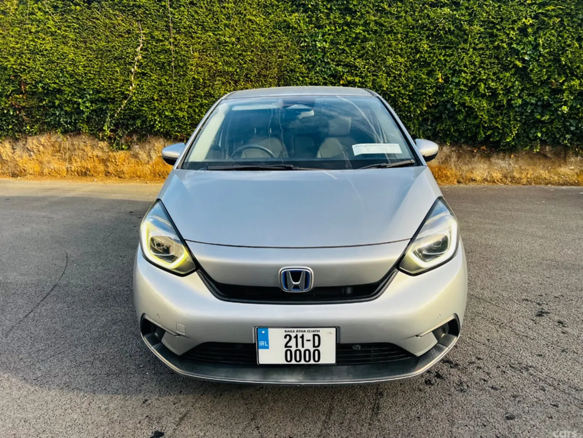 Honda Fit Hatchback, Petrol Hybrid, 2021, Silver