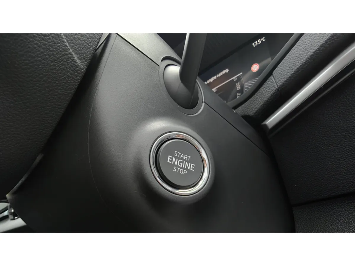 Skoda Karoq SUV, Unknown, 2026, White