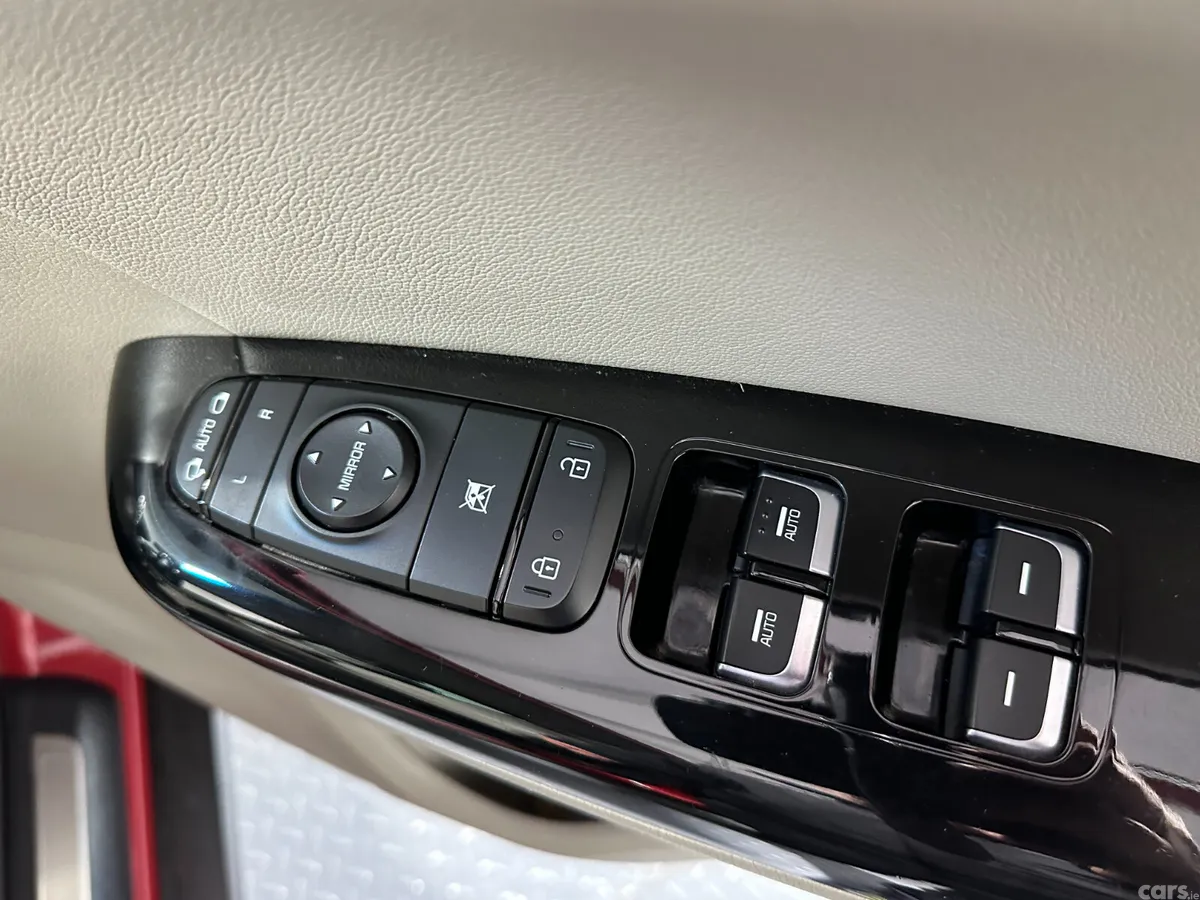 Kia Sportage SUV, Diesel, 2019, Red