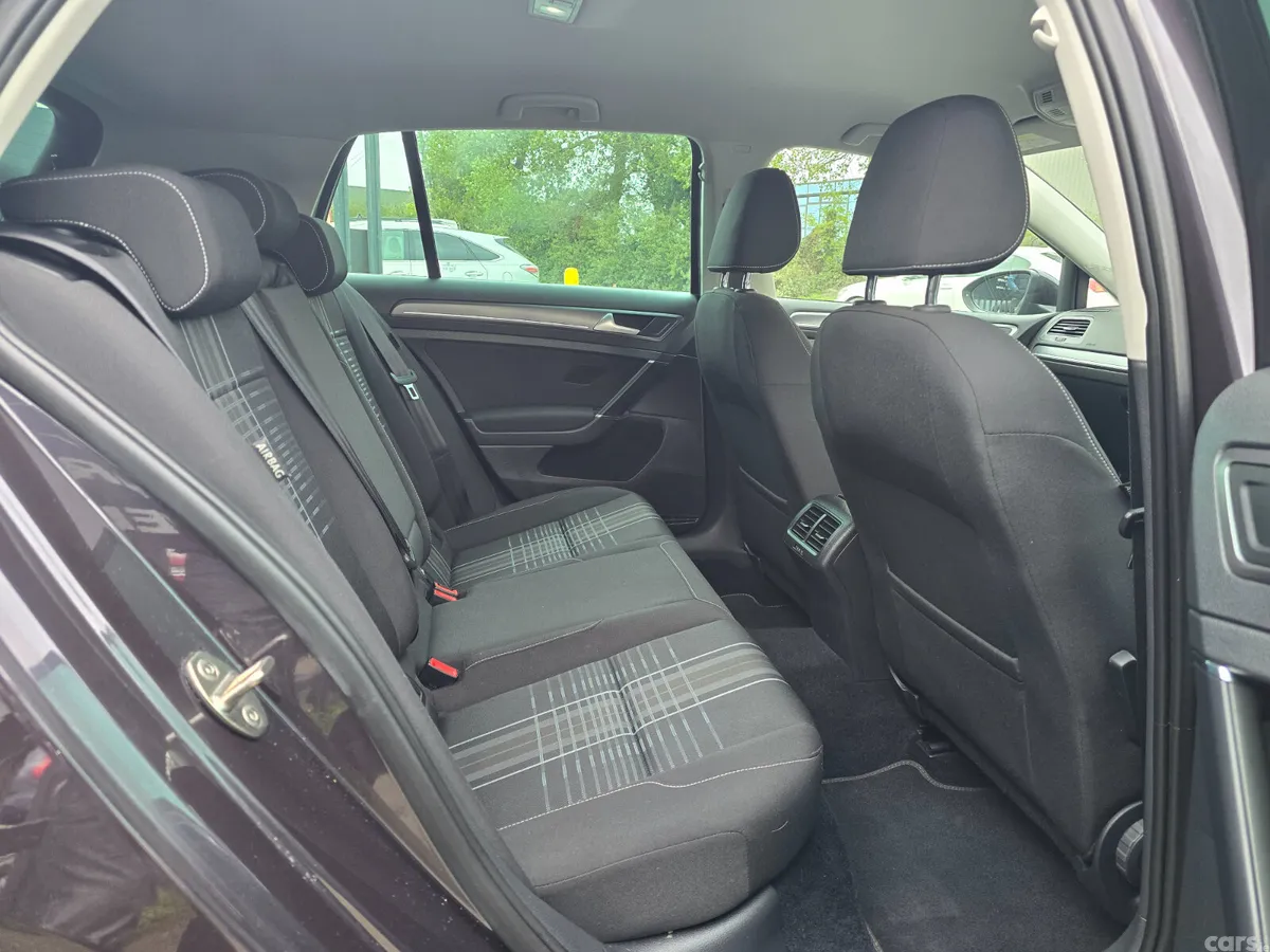 Volkswagen Golf Hatchback, Petrol, 2015, Grey