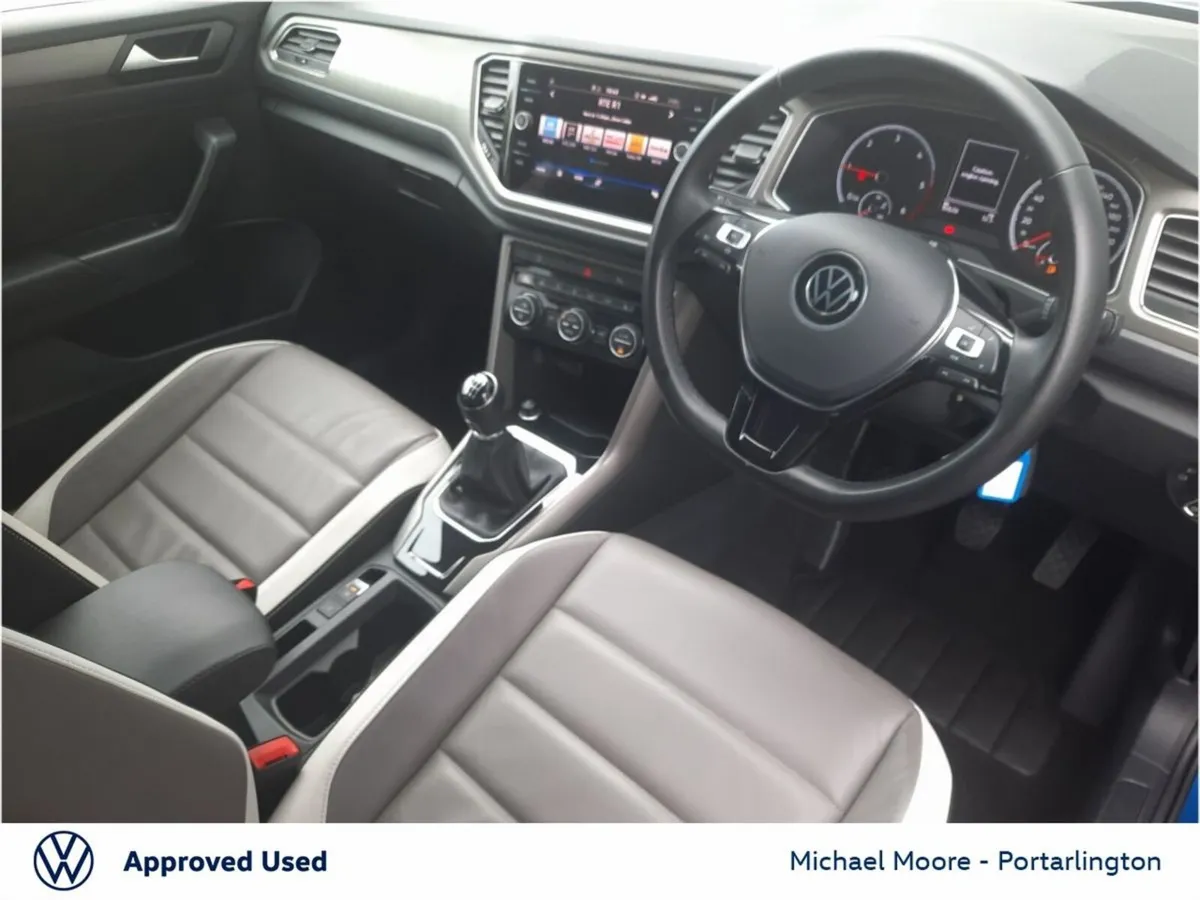 Volkswagen T-Roc SUV, Diesel, 2022, Blue