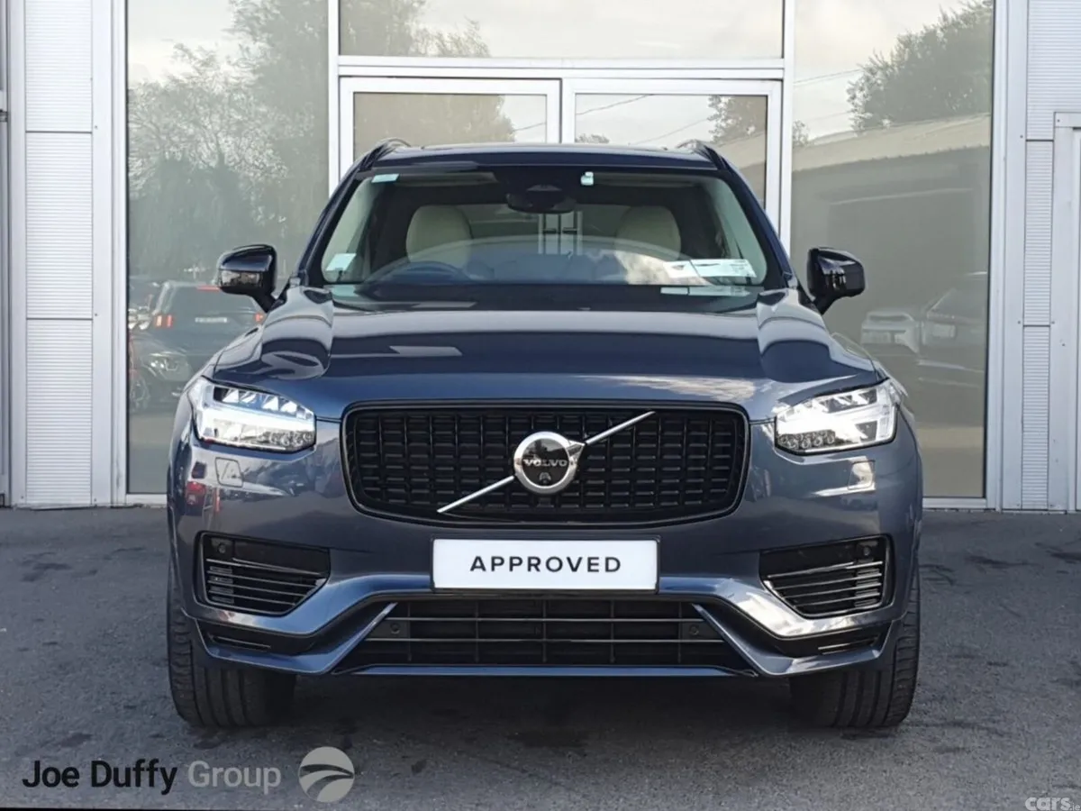 Volvo XC90 SUV, Petrol Plug-in Hybrid, 2023, Blue