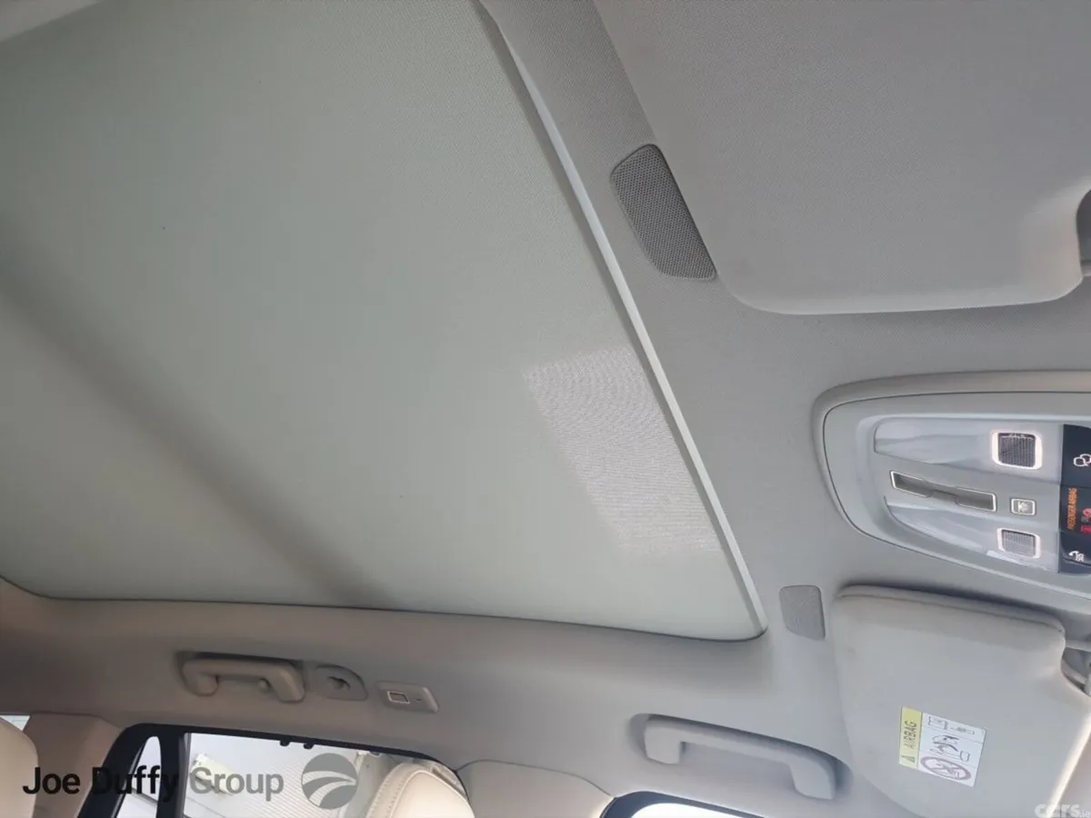Volvo XC90 SUV, Petrol Plug-in Hybrid, 2023, Blue