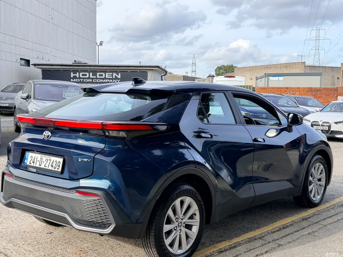 Toyota C-HR Hatchback, Petrol Hybrid, 2024, Blue