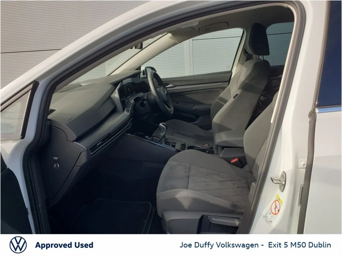 Volkswagen Golf Estate, Diesel, 2024, White