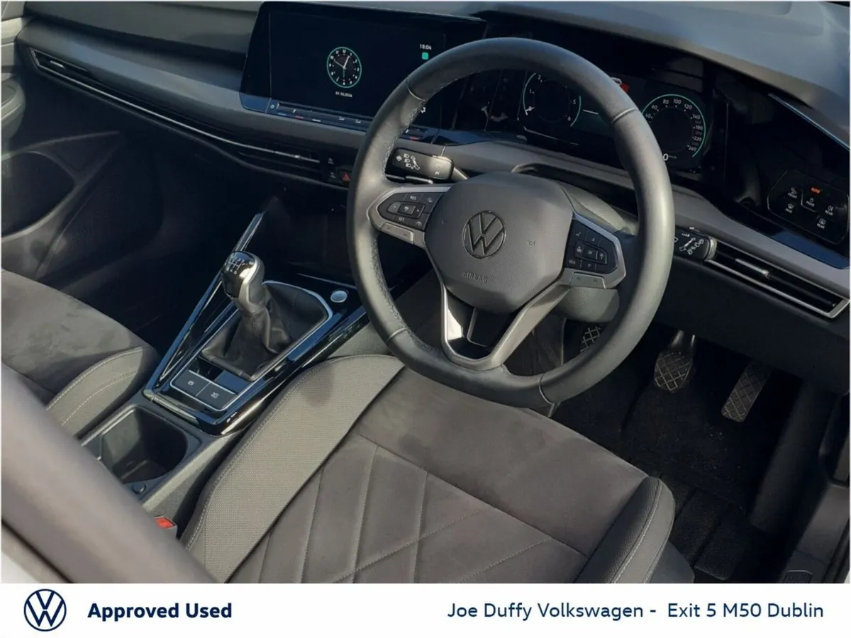 Volkswagen Golf Estate, Diesel, 2024, White