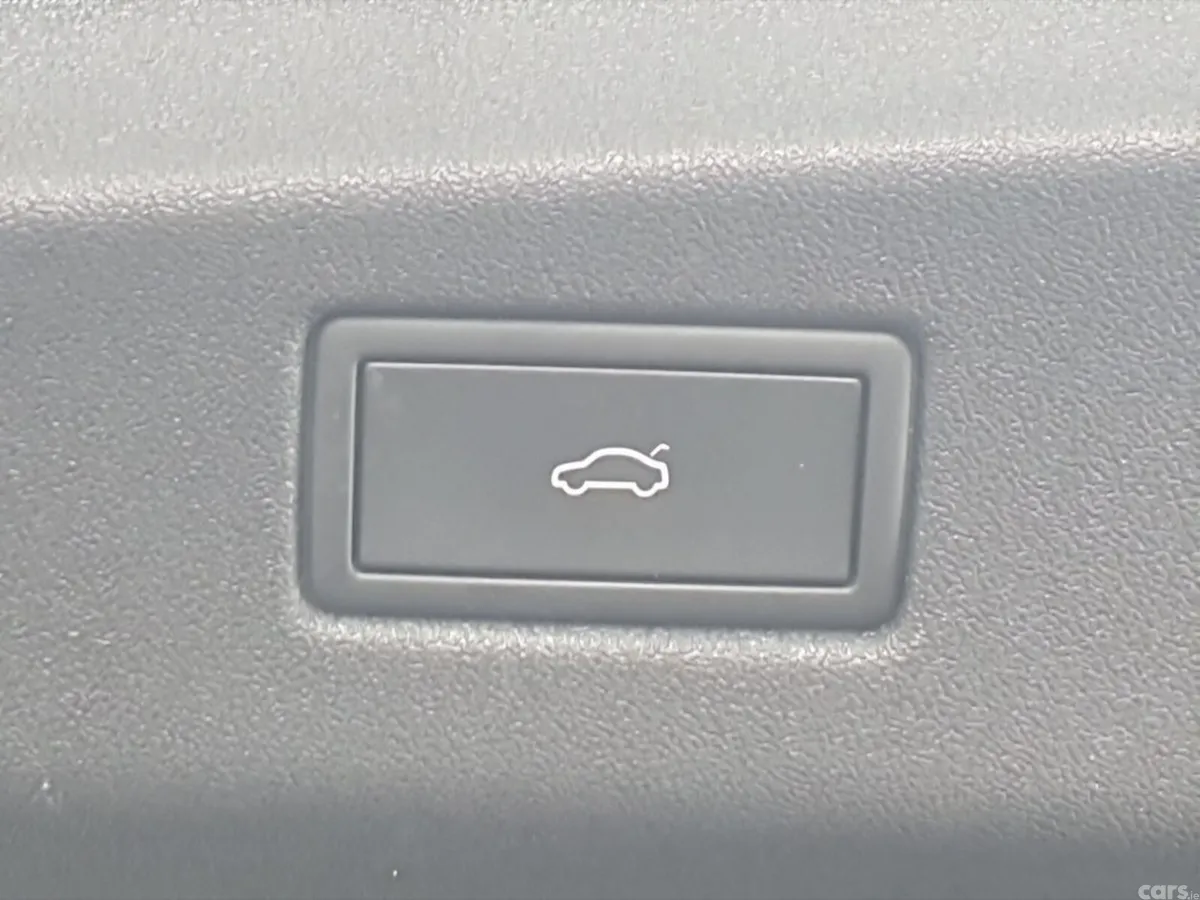 Volkswagen ID.7 Saloon, Electric, 2024, Grey