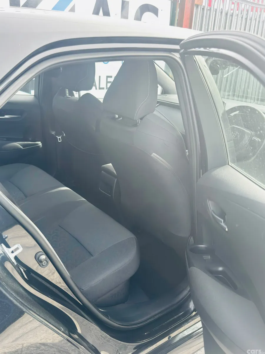 Toyota Corolla Hatchback, Petrol Hybrid, 2021, Black