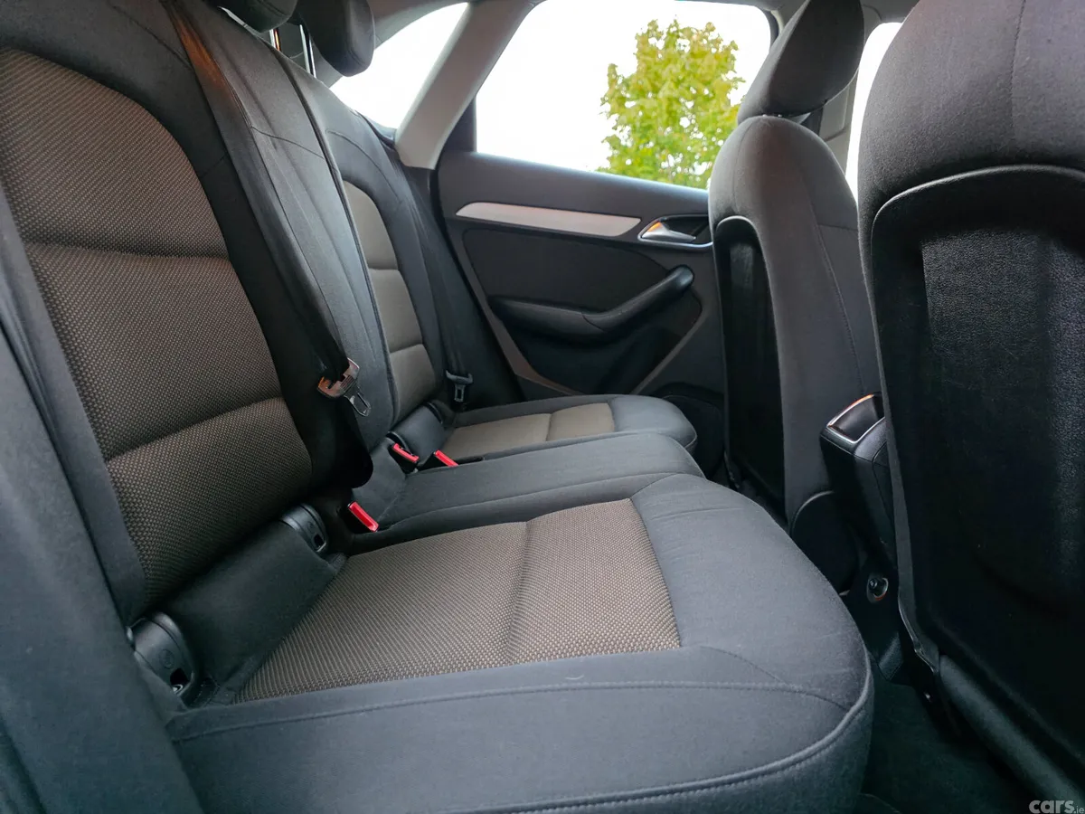 Audi Q3 SUV, Diesel, 2013, Grey