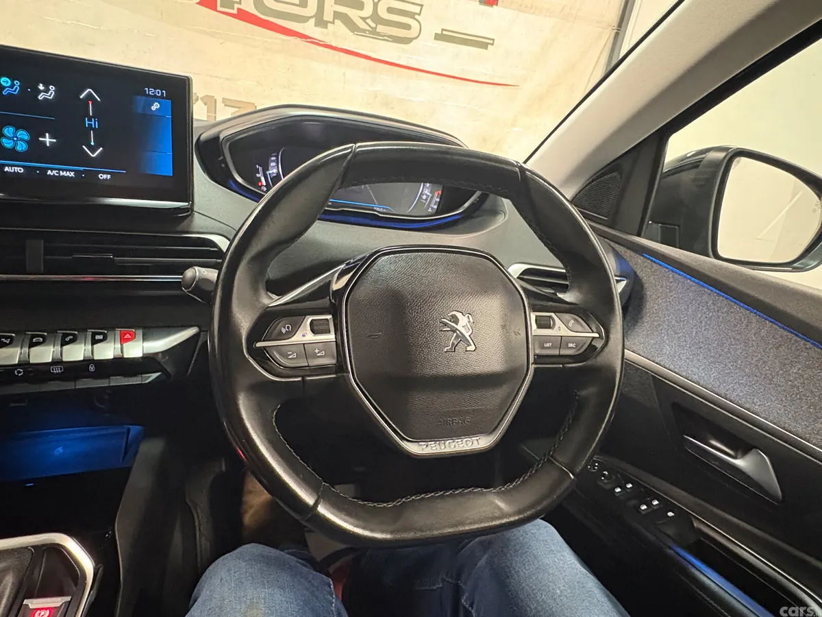 Peugeot 3008 SUV, Diesel, 2022, Blue