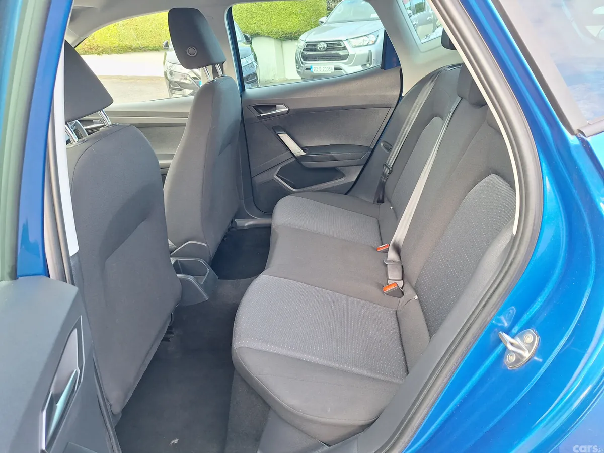 SEAT Arona SUV, Petrol, 2024, Blue