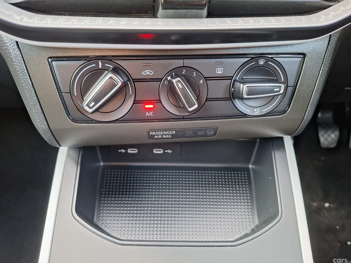 SEAT Arona SUV, Petrol, 2024, Blue