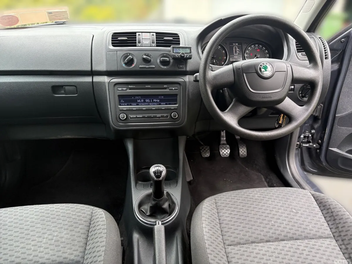 Skoda Fabia Estate, Petrol, 2011, Grey