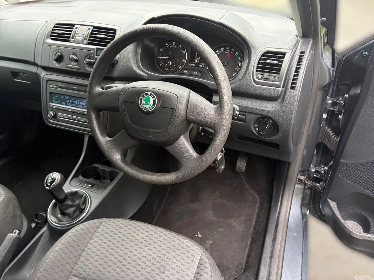 Skoda Fabia Estate, Petrol, 2011, Grey