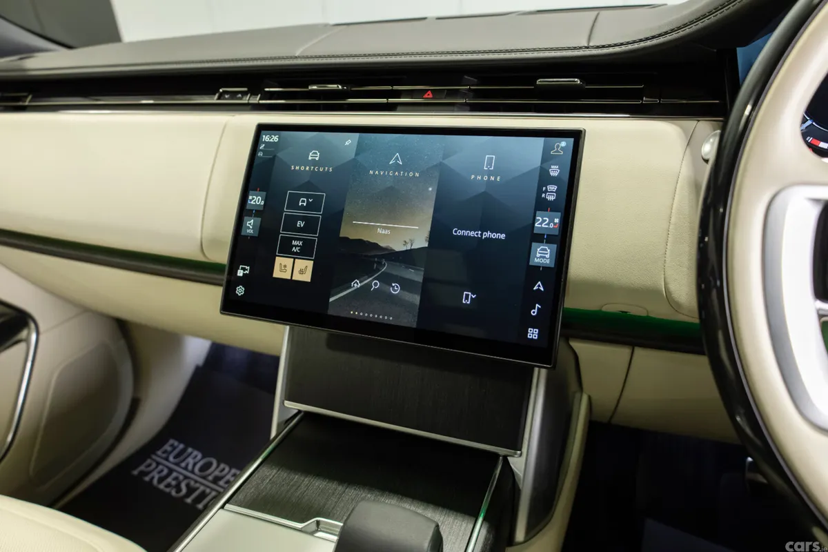Land Rover Range Rover SUV, Petrol Plug-in Hybrid, 2024, Green