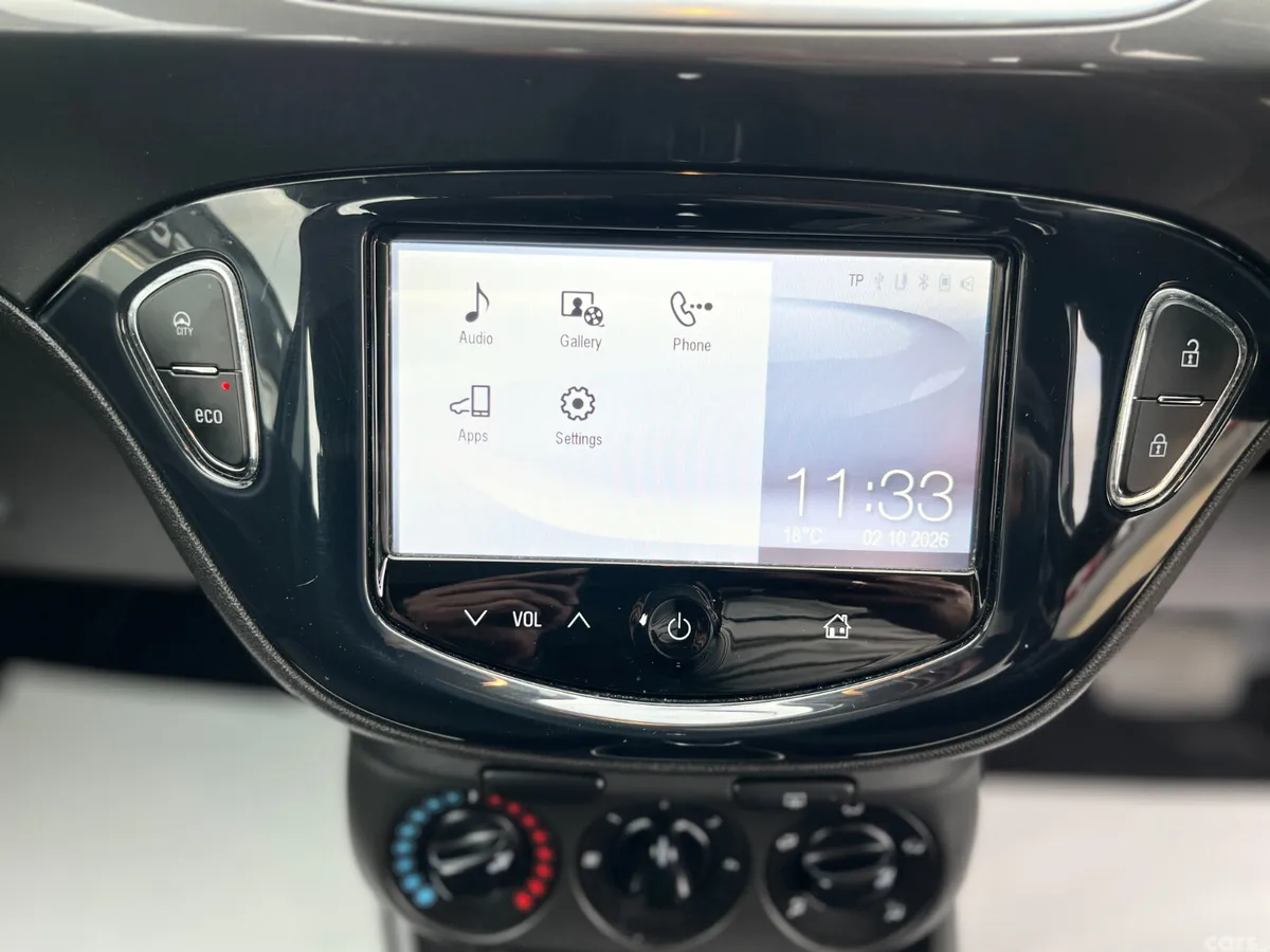 Opel Corsa Hatchback, Petrol, 2015, Blue