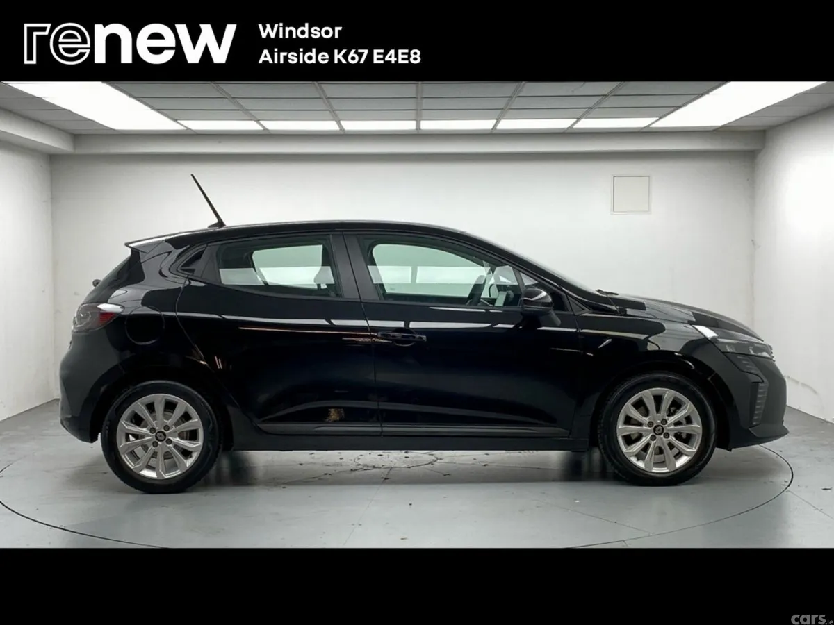 Renault Clio Hatchback, Petrol Hybrid, 2026, Black