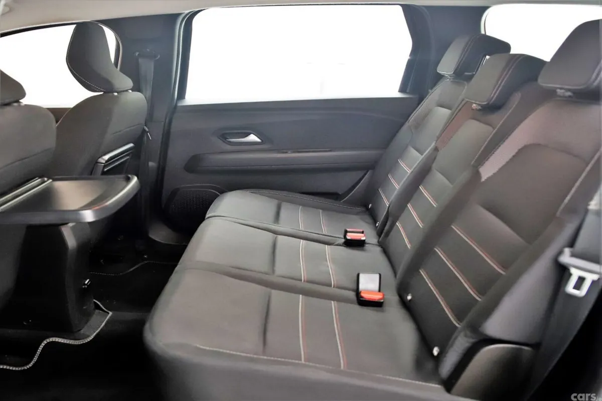 Dacia Jogger MPV, Petrol, 2023, Grey