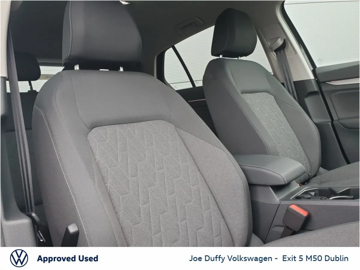 Volkswagen Golf Estate, Diesel, 2026, Black