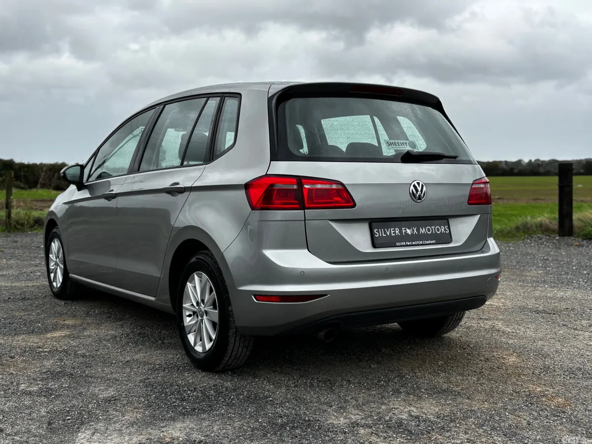 Volkswagen Golf Estate, Petrol, 2015, Silver